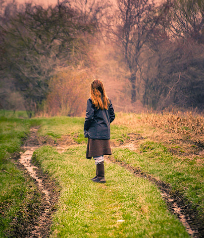 Stereographic Card - (figurative) To Follow a Tractor