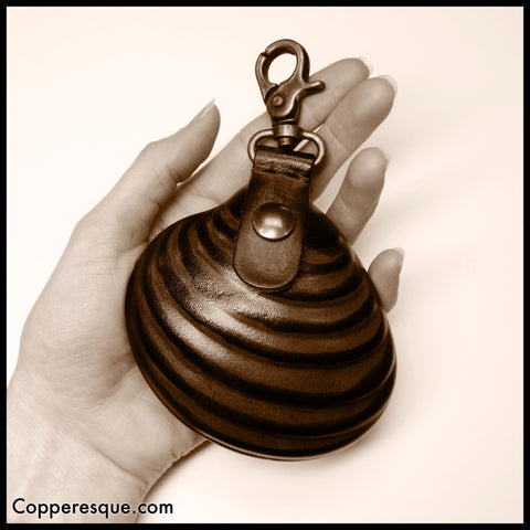 Paulette Rollo ~ Clam Coin/Key Purse